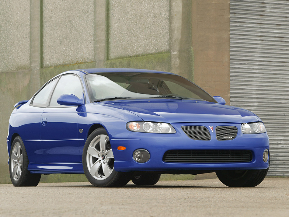 2004 Pontiac GTO Front Angle