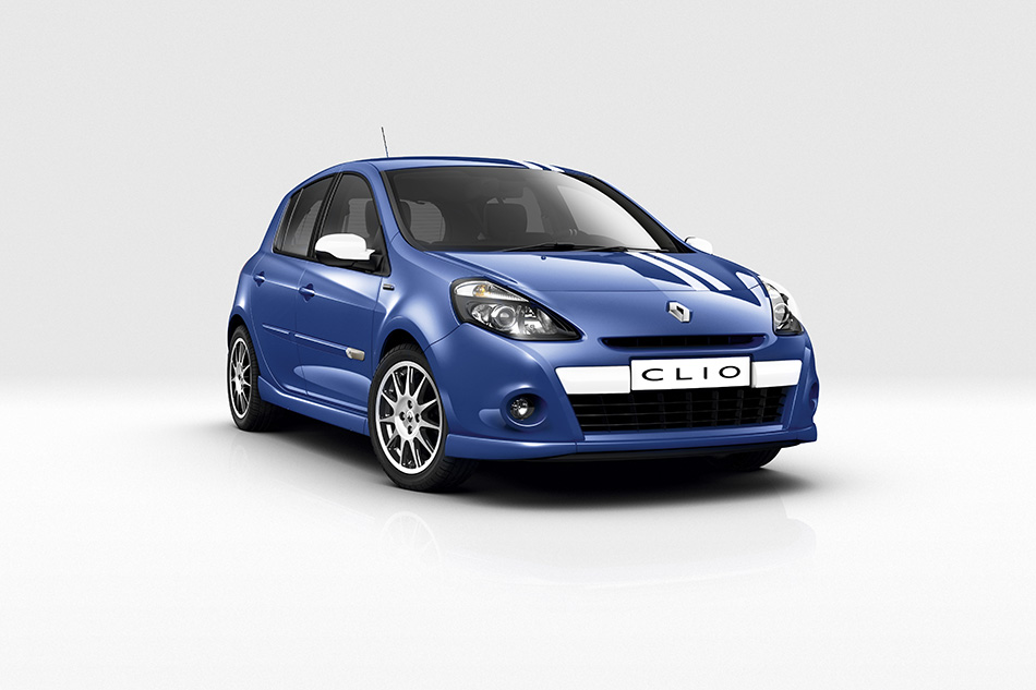 2011 Renault Clio Gordini Front Angle