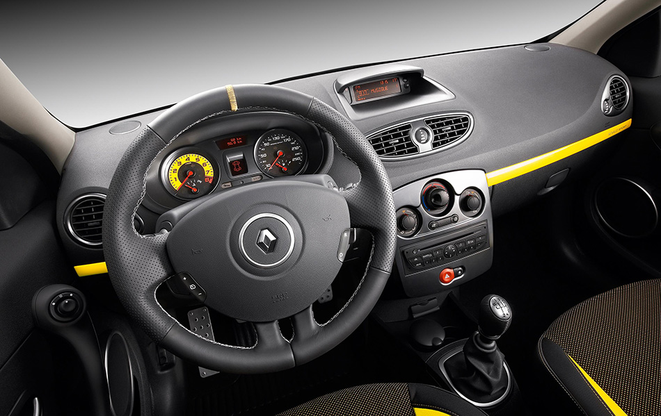 2009 Renault Clio Sport Interior