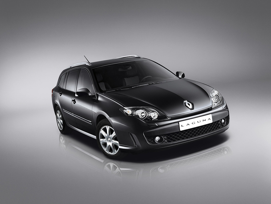 2009 Renault Laguna Black Edition Front Angle