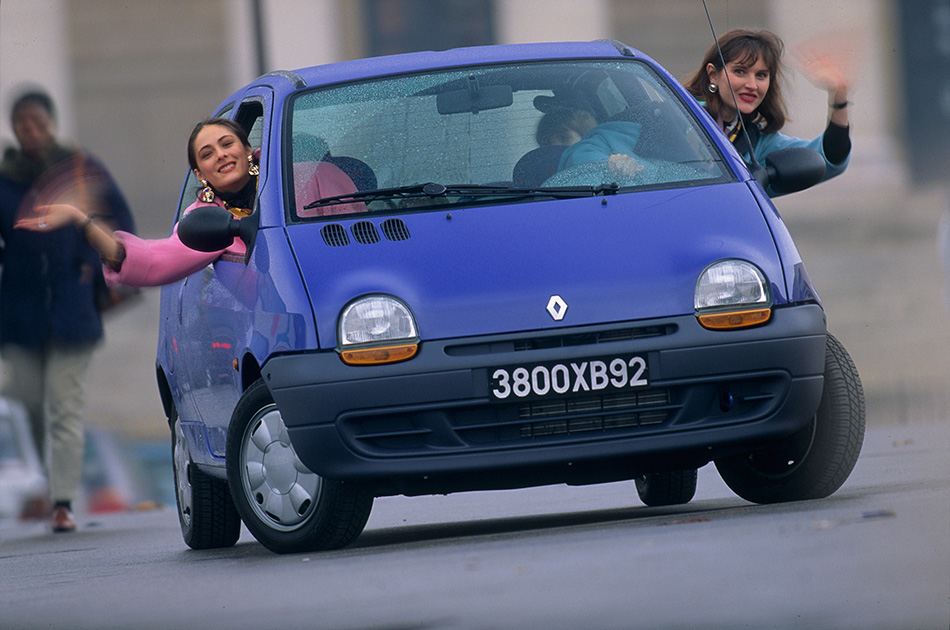 1993 Renault Twingo Front Angle