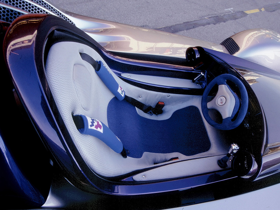 2001 Rinspeed Advantige Rone Interior