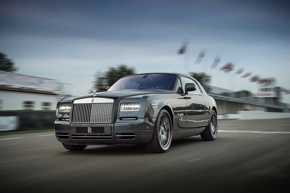 2014 Rolls-Royce Bespoke Chicane Phantom Coupe Front Angle