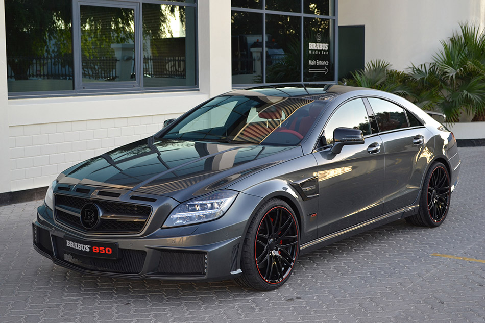 2013 Brabus Mercedes-Benz CLS 850 6.0 Biturbo Front Angle
