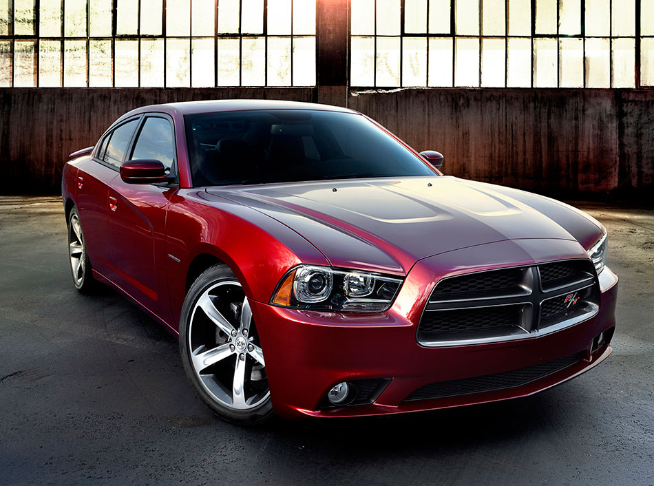 2014 Dodge Charger 100th Anniversary Edition Front Angle