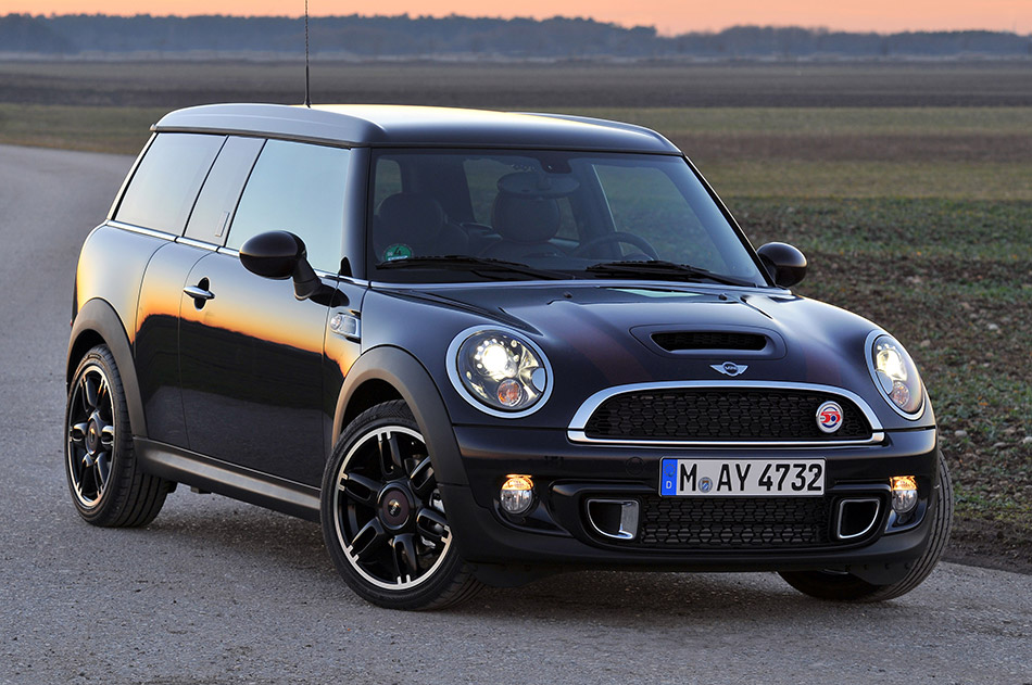 2011 MINI Cooper SD Clubman 50 Hampton Front Angle