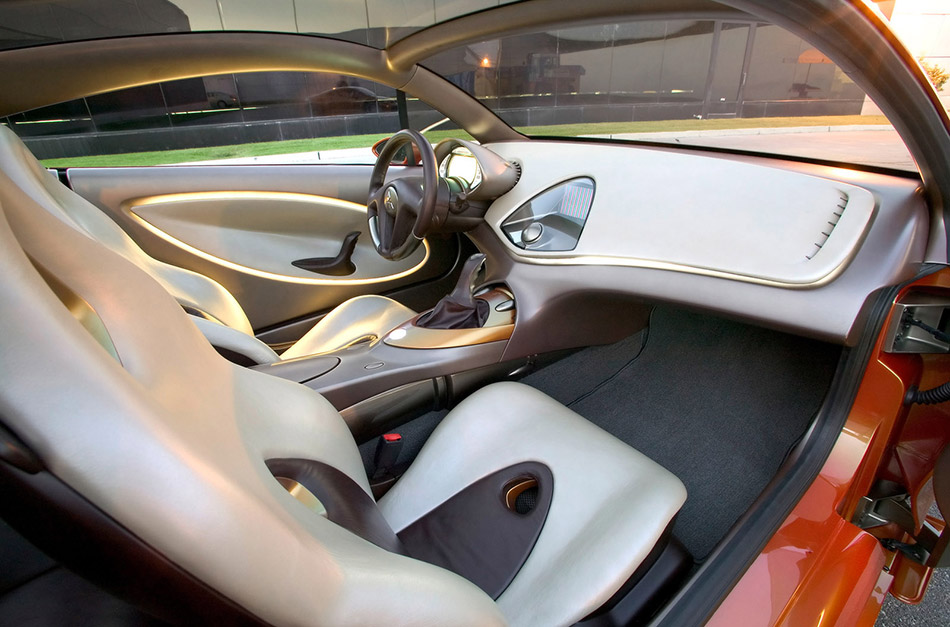 2004 Mitsubishi Eclipse Concept E Interior