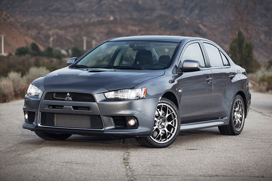 2014 Mitsubishi Lancer Evolution Front Angle