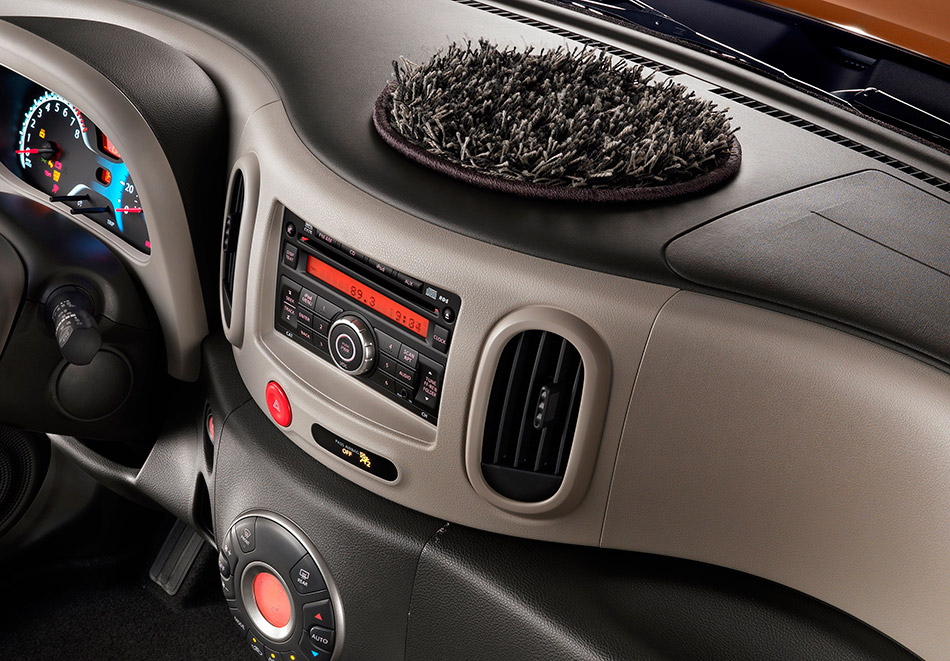 2011 Nissan Cube Interior