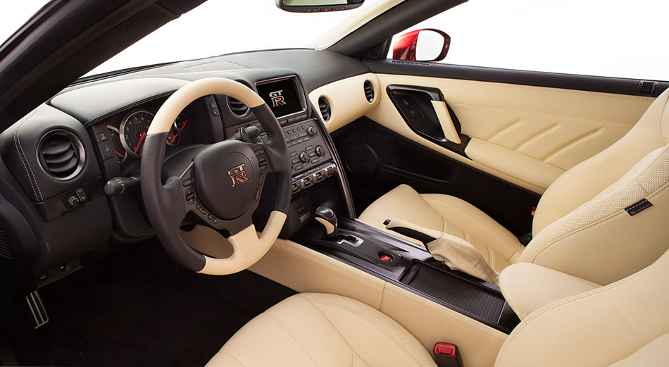 2015 Nissan GT-R Interior