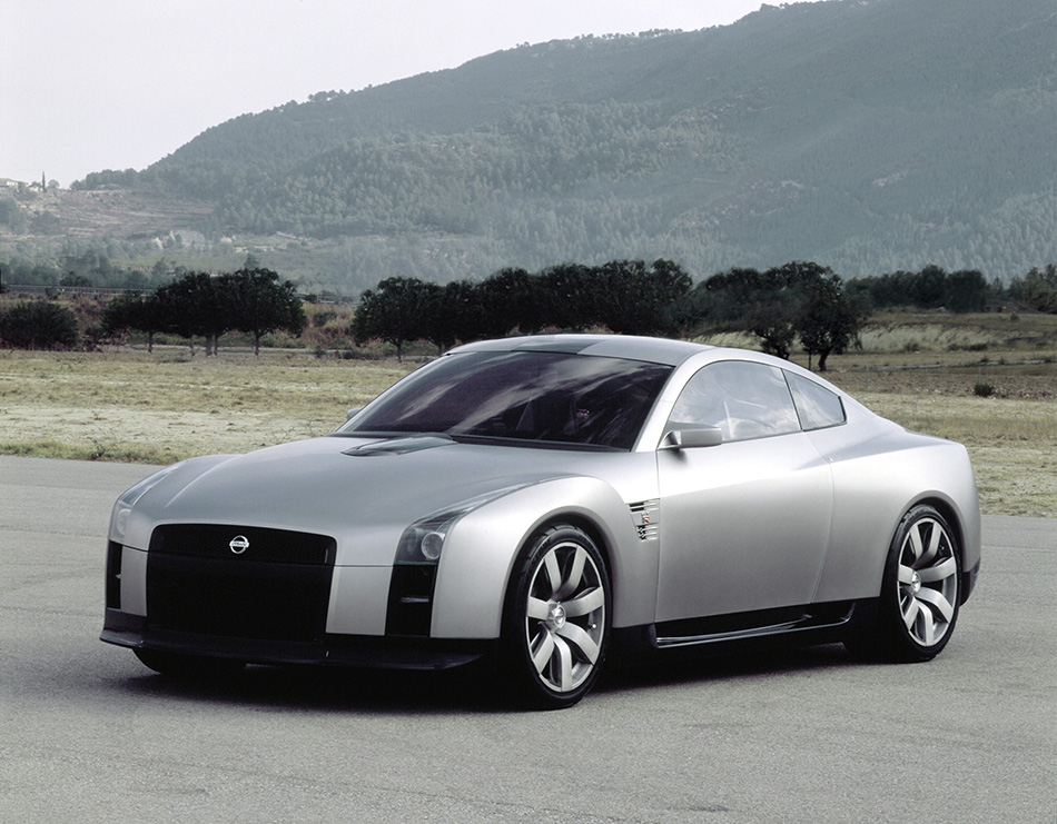 2008 Nissan GT-R Concept Front Angle