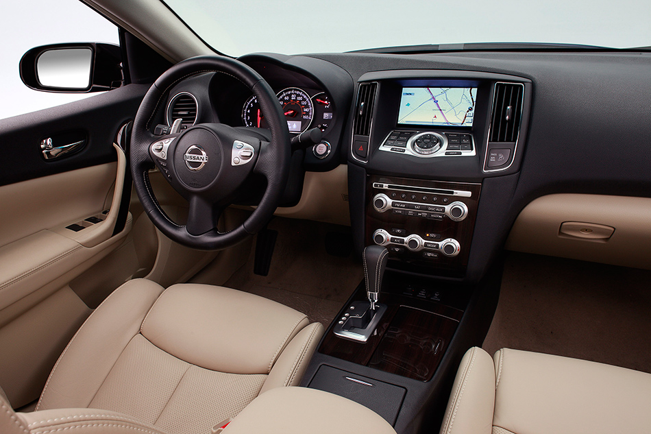 2012 Nissan Maxima Interior