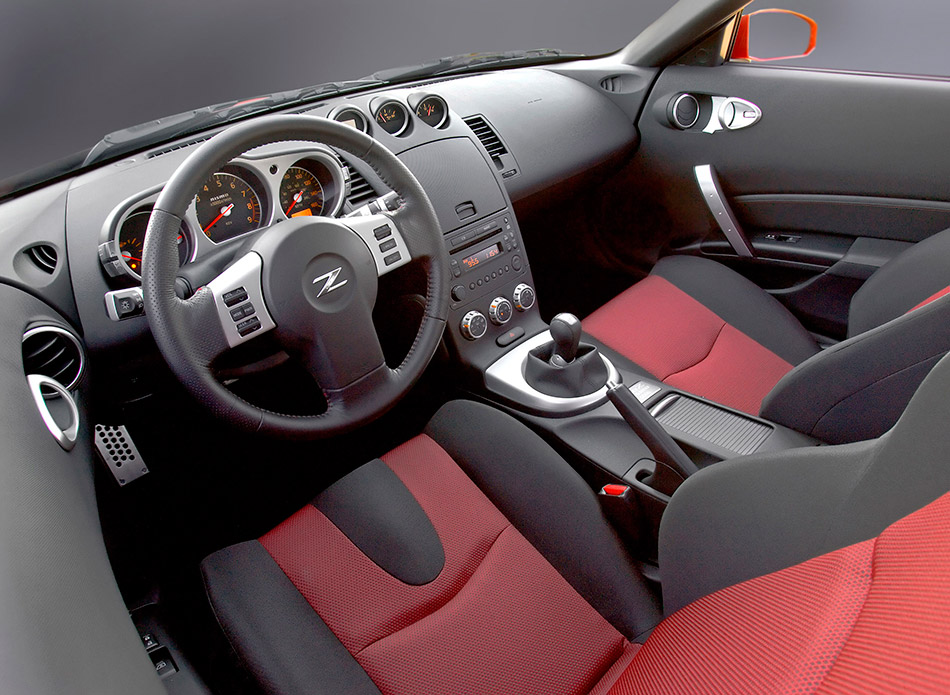 2007 Nissan NISMO 350Z Interior