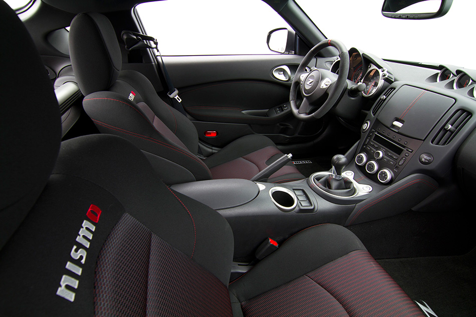 2014 Nissan NISMO 370Z Interior