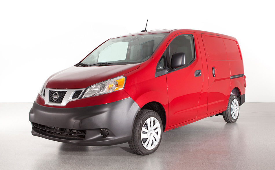 2013 Nissan NV200 Cargo Van Front Angle