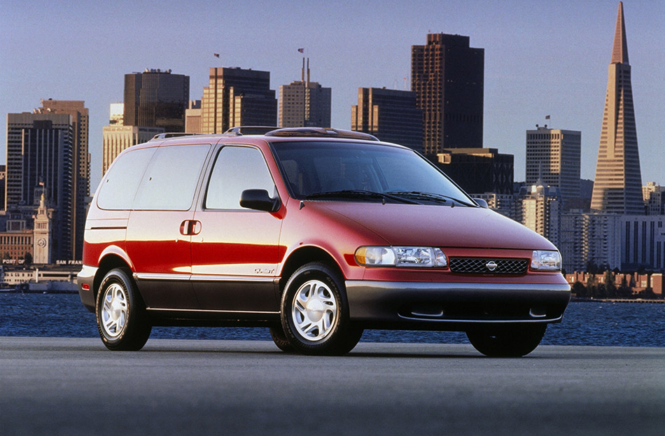 1997 Nissan Quest Front Angle