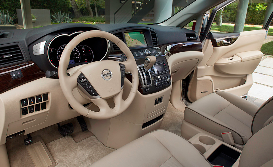 2013 Nissan Quest Interior