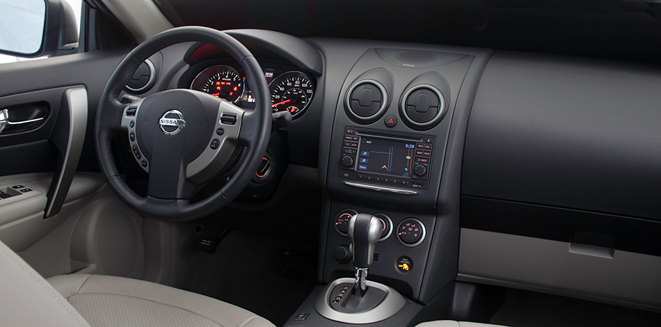 2013 Nissan Rogue Interior