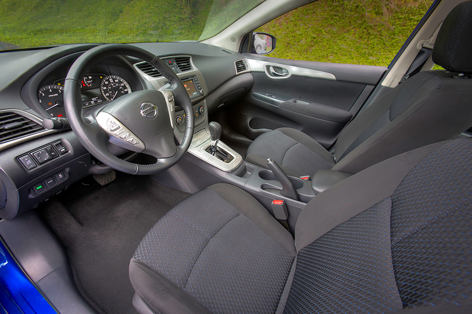 2013 Nissan Sentra Interior