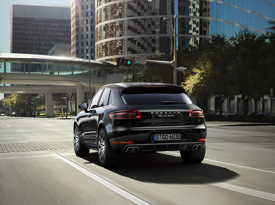 Porsche Macan Rear Angle 2015