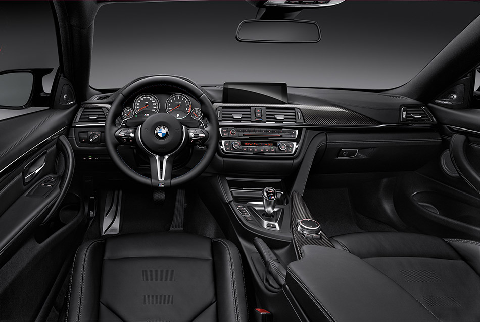 2015 BMW M4 Coupe Interior