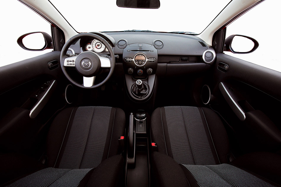 2007 Mazda 2 Interior