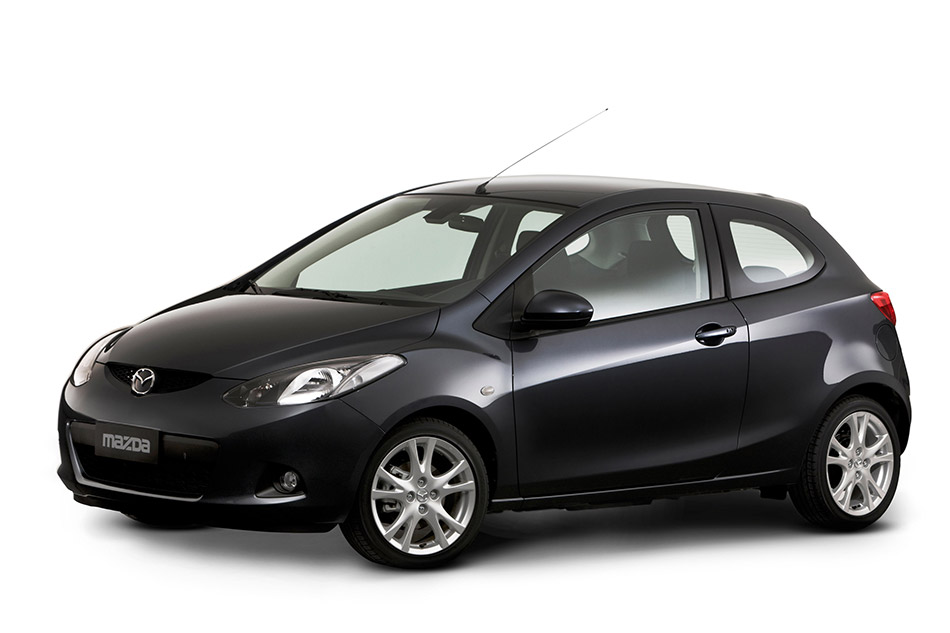 2008 Mazda 2 Front Angle