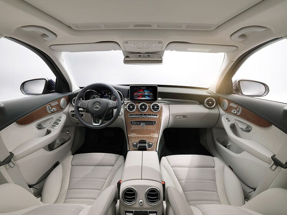 2014 Mercedes-Benz C-Class Interior