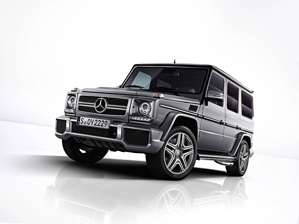 2013 Mercedes-Benz G63 AMG Front Angle