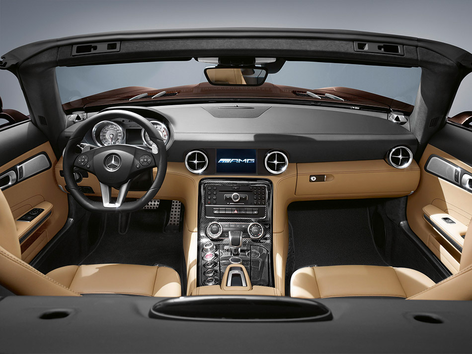 2013 Mercedes-Benz SLS AMG GT Roadster Interior