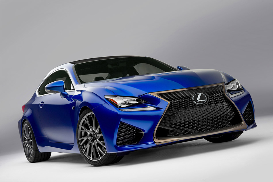2015 Lexus RC F Coupe Front Angle