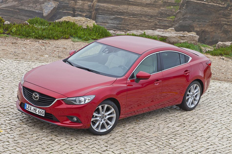 2013 Mazda 6 Sedan Front Angle