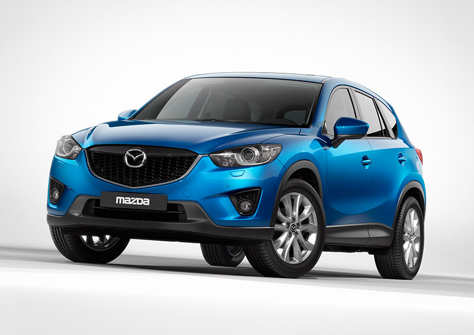 2013 Mazda CX-5 Front Angle