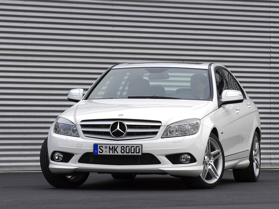 2008 Mercedes-Benz C63 AMG Front Angle