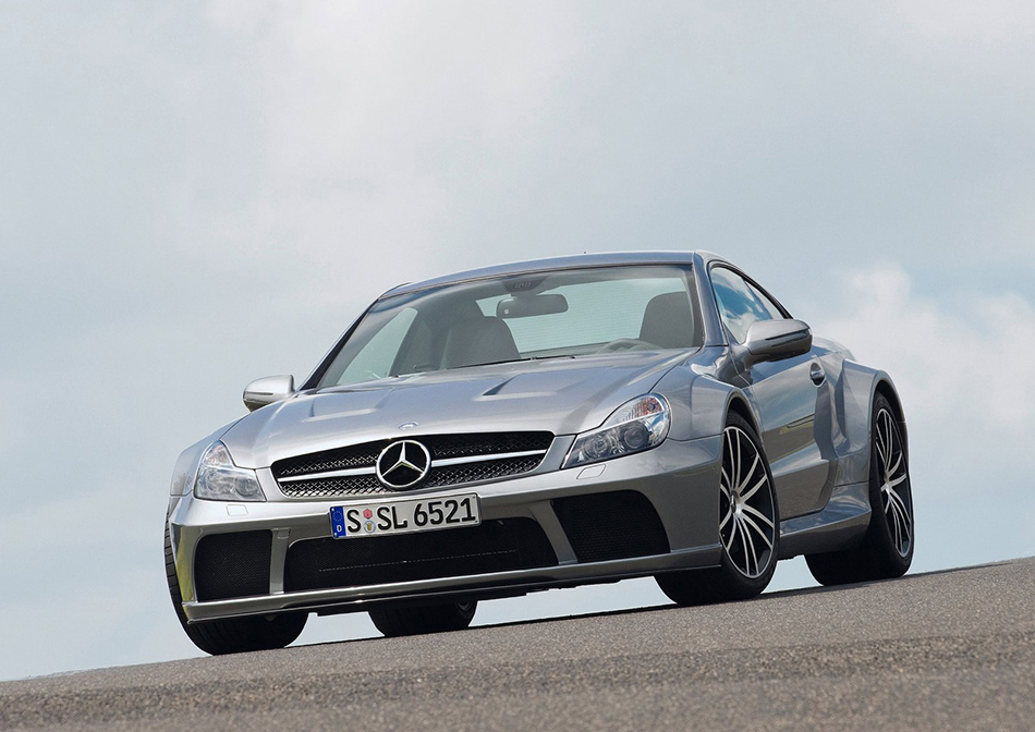 2009 Mercedes-Benz SL65 AMG Black Series Front Angle