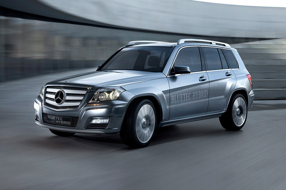 2008 Mercedes-Benz Vision GLK Bluetec Hybrid Concept Front Angle