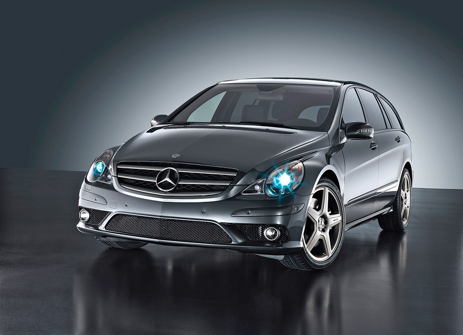 2006 Mercedes-Benz Vision R 63 AMG Front Angle