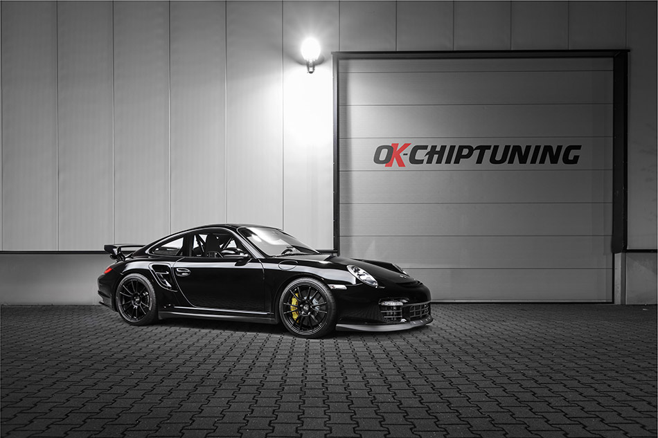 2014 OK-Chiptuning Porsche 997 GT2 RS Front Angle