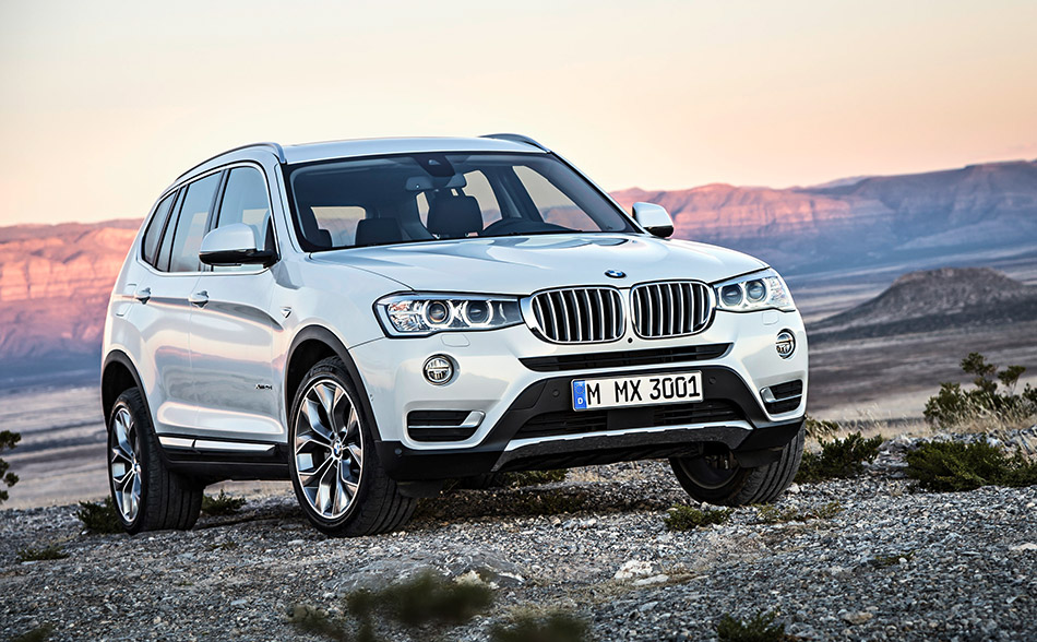 2015 BMW X3 Front Angle