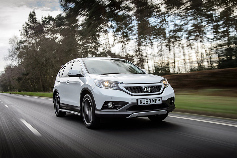 2014 Honda CR-V White Edition Front Angle