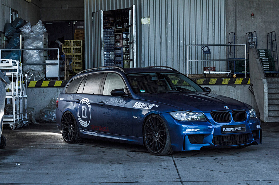 2014 MB BMW 335i Touring Front Angle