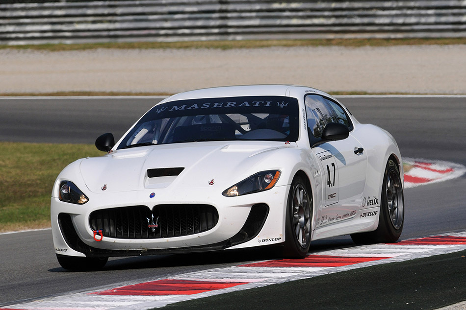 2008 Maserati GranTurismo MC Concept Front Angle