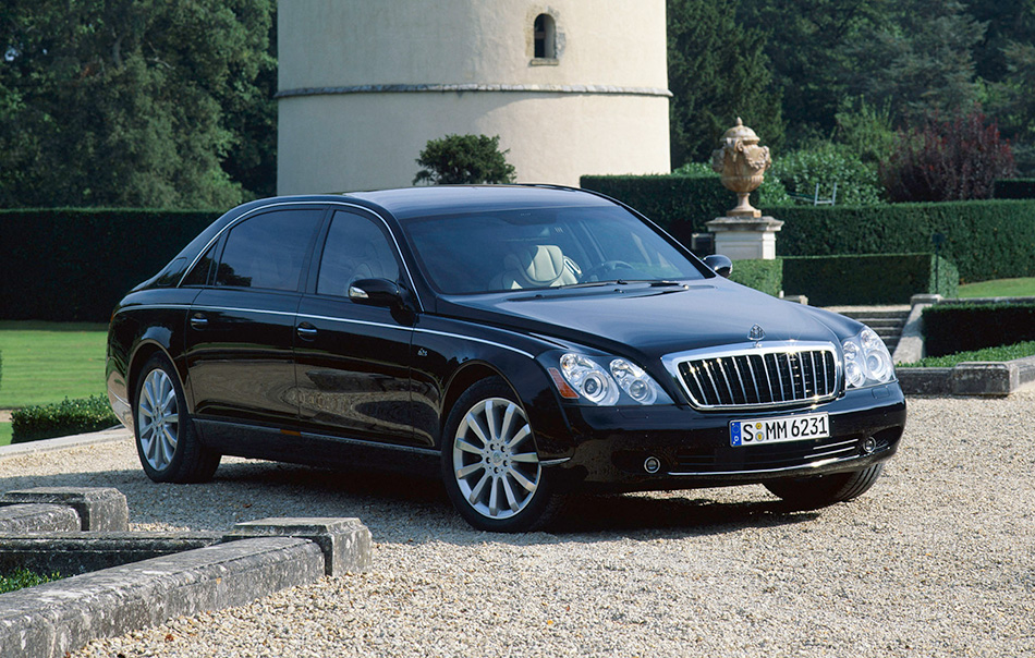 2007 Maybach 62S Front Angle