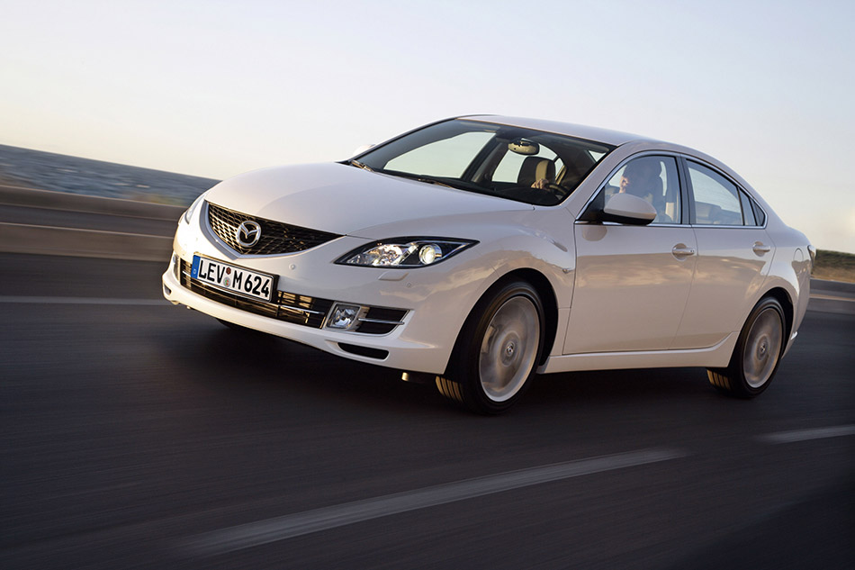 2008 Mazda 6 Sedan Front Angle