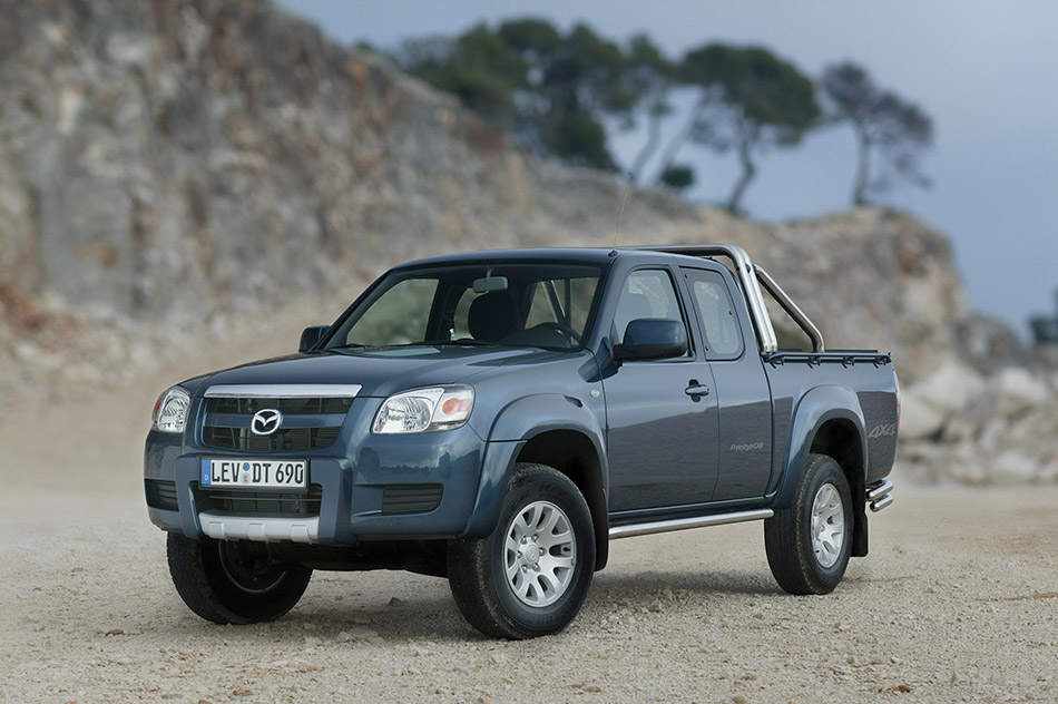 2006 Mazda BT-50 Front Angle