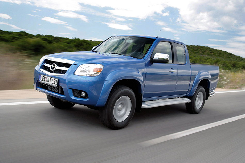 2009 Mazda BT-50 Front Angle