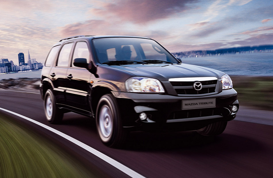 2005 Mazda Tribute Front Angle