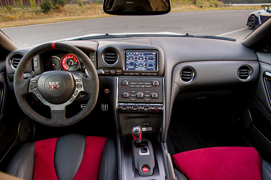 2014 Nissan GT-R Nismo EU-Spec Interior