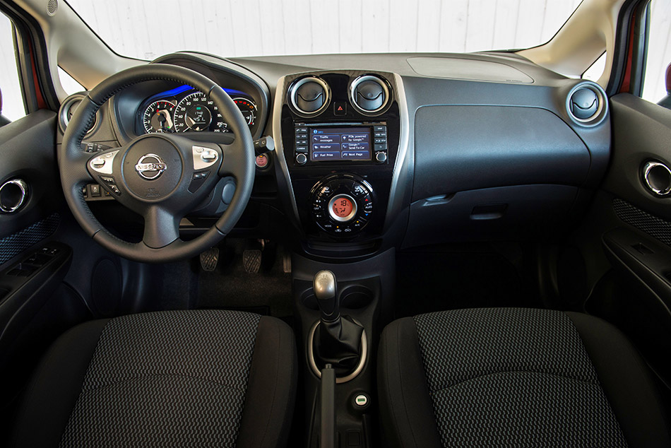 2014 Nissan Note DIG-S Interior