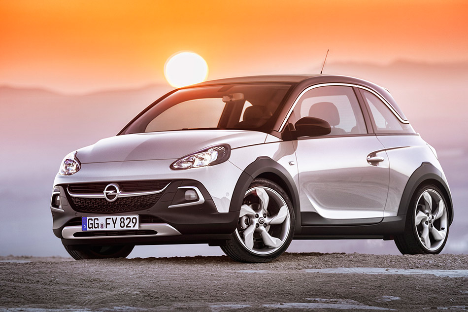 2015 Opel Adam Rocks Front Angle